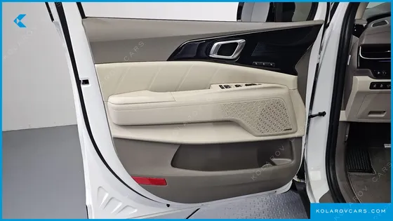 KIA CARNIVAL 9-SEATER GRAVITY
