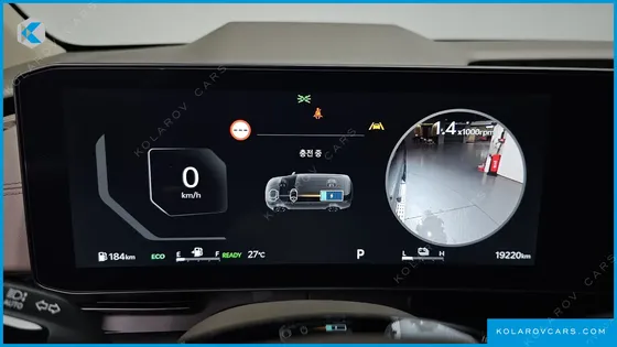 KIA CARNIVAL HEV 4-SEATER HI LIMOUSINE