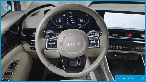 KIA CARNIVAL HEV 9SEATER SIGNATURE