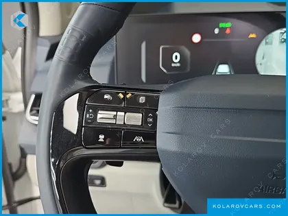 KIA CARNIVAL HEV 7SEATER OUTDOOR NOBLESS