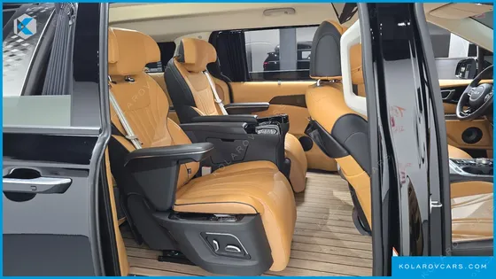 KIA CARNIVAL 9-SEATER HI LIMOUSINE (SPECIAL VEHICLE)