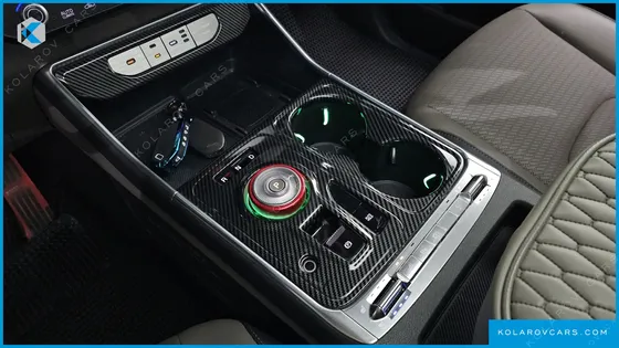 KIA CARNIVAL GASOLINE 7-SEATER GRAVITY