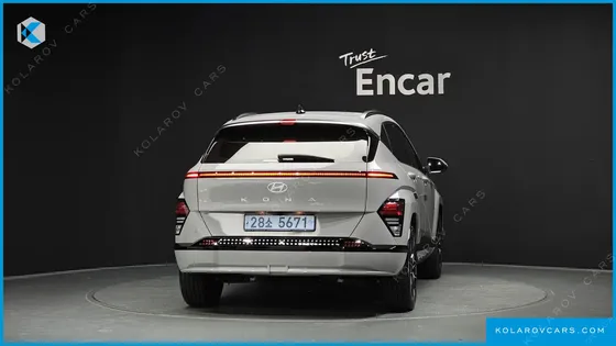 HYUNDAI KONA LONG RANGE
