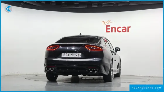 KIA STINGER 2.0 TURBO 2WD