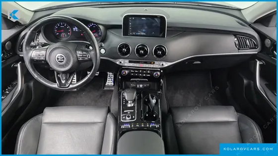 KIA STINGER 2.0 TURBO 2WD
