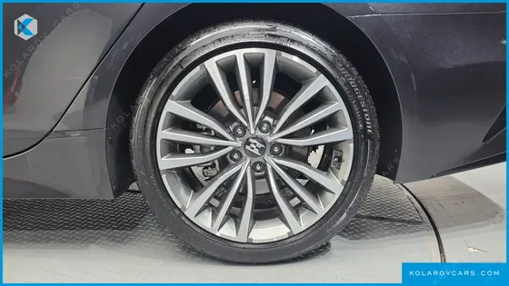 KIA STINGER 2.0 TURBO 2WD