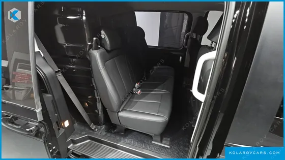 HYUNDAI STARIA HEV 1.6 CARGO 5-SEATER