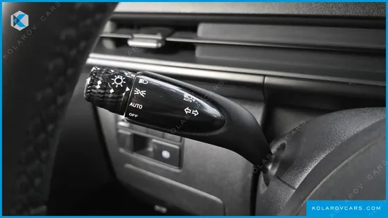 HYUNDAI STARIA DISABILITY SUPPORT CAR