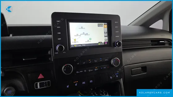 HYUNDAI STARIA DISABILITY SUPPORT CAR