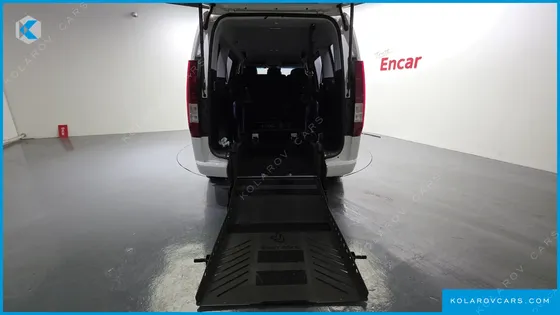 HYUNDAI STARIA DISABILITY SUPPORT CAR