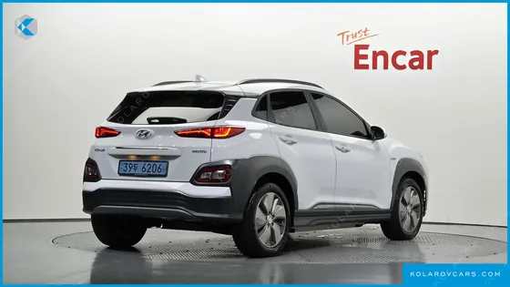 HYUNDAI KONA PREMIUM
