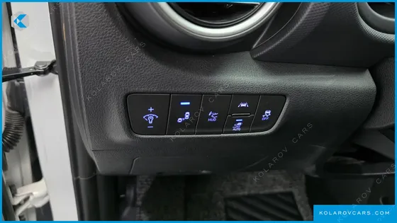 HYUNDAI KONA PREMIUM
