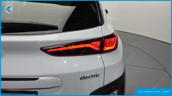 HYUNDAI KONA PREMIUM