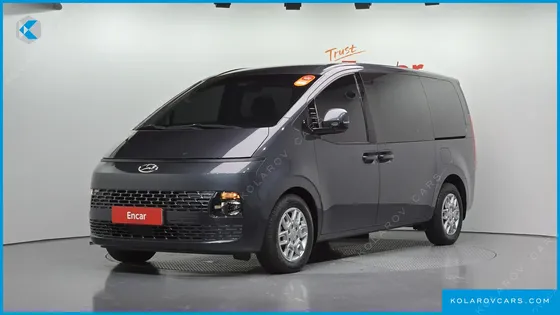 HYUNDAI STARIA CARGO 5-SEATER