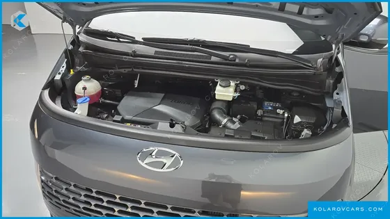 HYUNDAI STARIA CARGO 5-SEATER