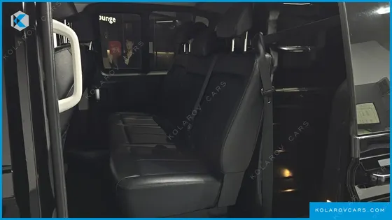 HYUNDAI STARIA L3.5 CARGO 5-SEATER
