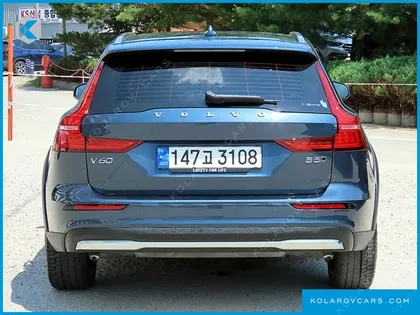VOLVO V60 B5 ULTIMATE AWD