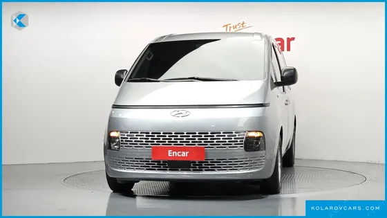 HYUNDAI STARIA CARGO 3-SEATER