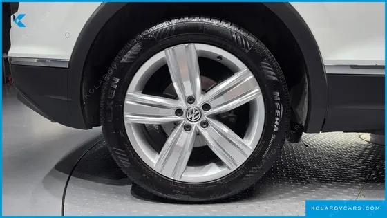 VOLKSWAGEN TIGUAN 2.0 TDI 4MOTION PRESTIGE