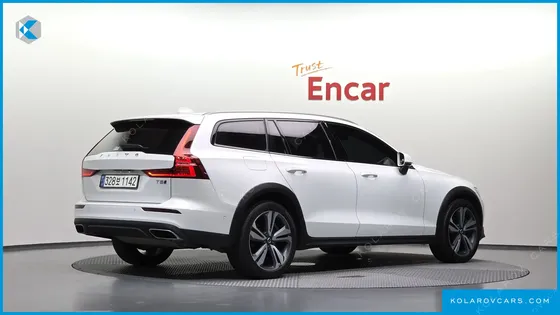 VOLVO V60 T5 PRO AWD