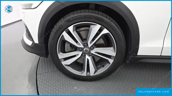 VOLVO V60 T5 PRO AWD