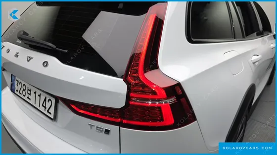 VOLVO V60 T5 PRO AWD