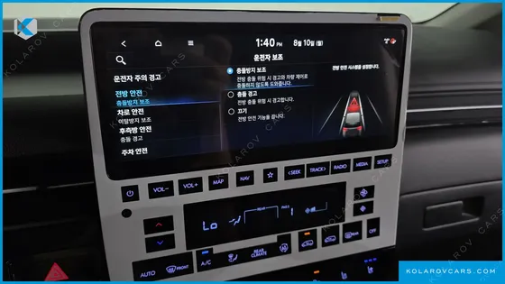 HYUNDAI STARIA 4WD LOUNGE 9-SEATER