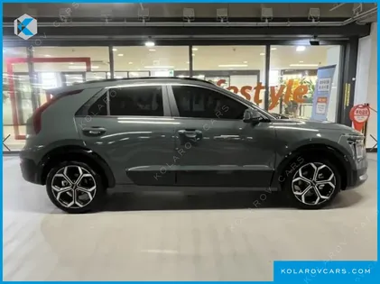 KIA NIRO SIGNATURE
