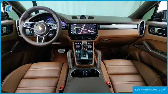 PORSCHE CAYENNE 3.0 E-HYBRID COUPE PLATINUM EDITION