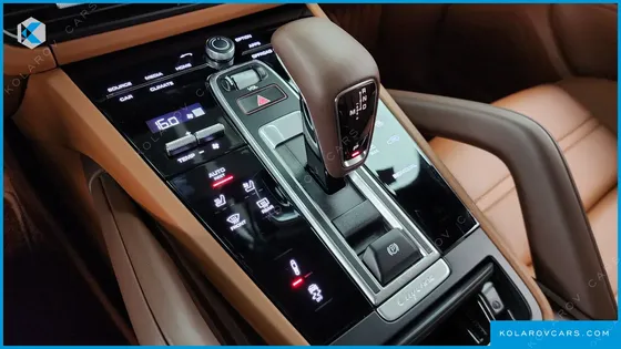 PORSCHE CAYENNE 3.0 E-HYBRID COUPE PLATINUM EDITION