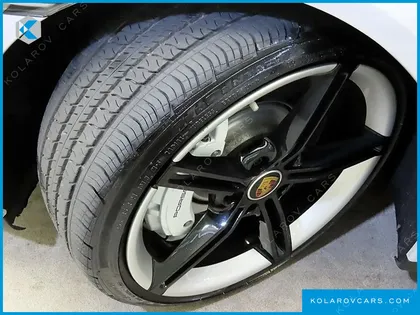 PORSCHE TAYCAN TURBO