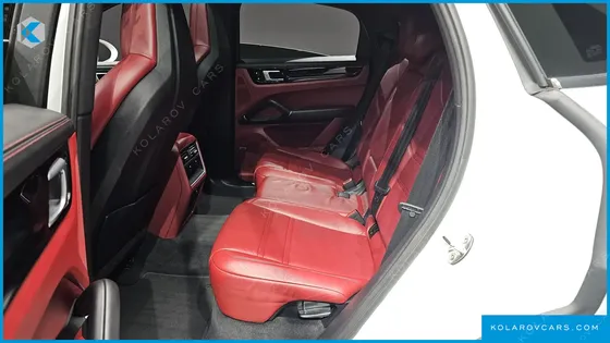 PORSCHE CAYENNE 3.0 COUPE