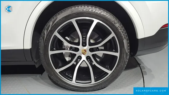PORSCHE CAYENNE 3.0 COUPE