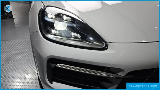 PORSCHE CAYENNE 3.0 COUPE