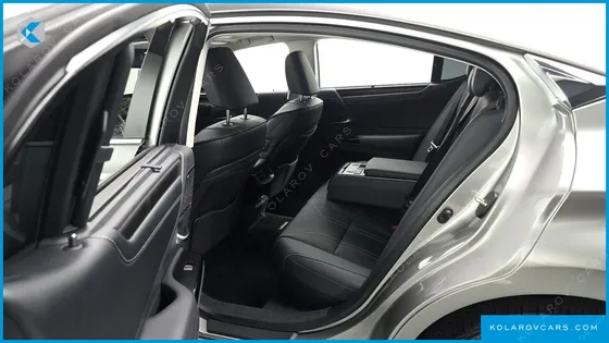LEXUS ES EXECUTIVE