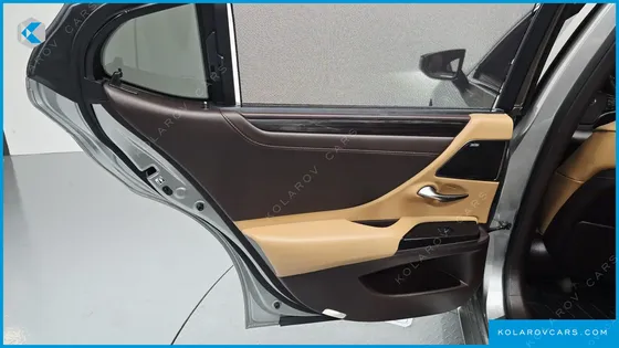 LEXUS ES EXECUTIVE