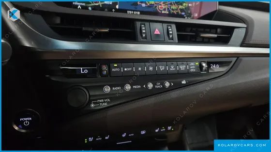LEXUS ES EXECUTIVE