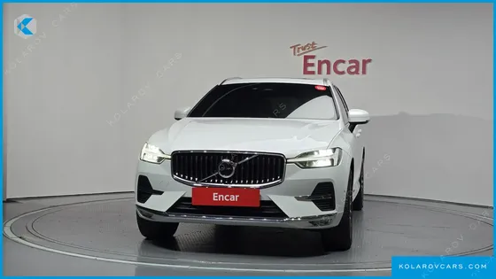 VOLVO XC60 B5 ULTIMATE BRIGHT