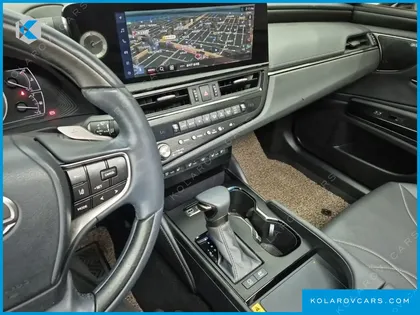 LEXUS ES EXECUTIVE