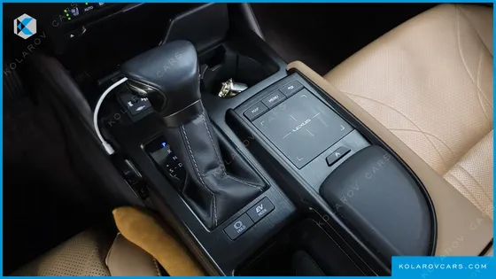 LEXUS ES LUXURY PLUS
