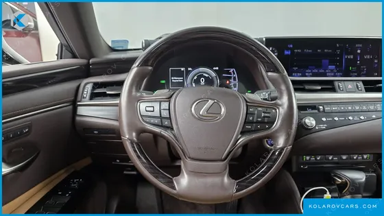 LEXUS ES LUXURY PLUS