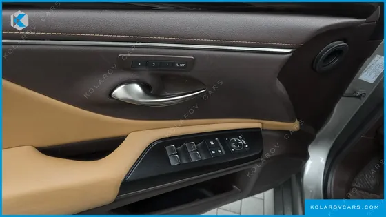 LEXUS ES LUXURY PLUS