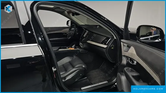 VOLVO XC90 B6 INSCRIPTION