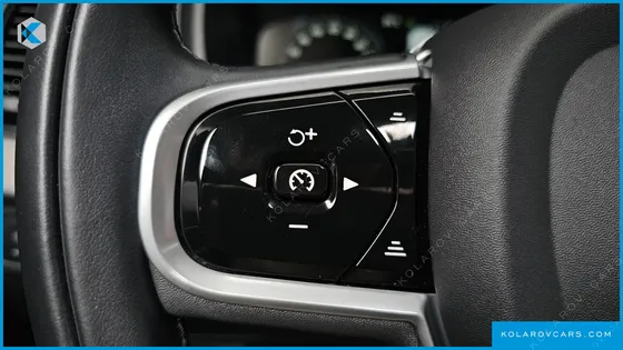 VOLVO XC90 B6 INSCRIPTION