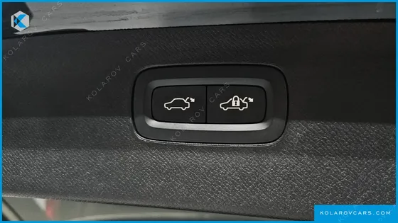 VOLVO XC90 B6 INSCRIPTION