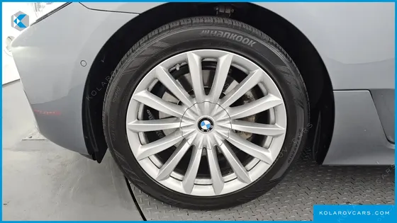 BMW GRAN TURISMO (GT) 620D LUXURY
