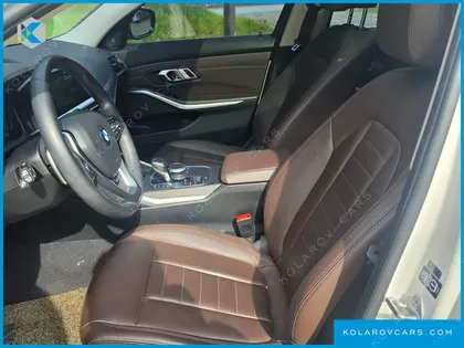 BMW 3 SERIES 330I LUXURY
