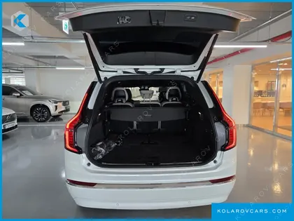 VOLVO XC90 T8 ULTRA BRIGHT HYBRID
