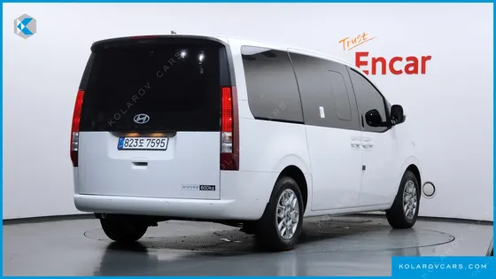 HYUNDAI STARIA HEV 1.6T CARGO 5-SEATER