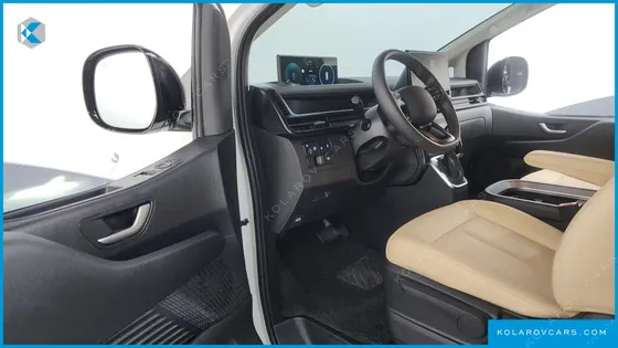 HYUNDAI STARIA HEV 1.6T CARGO 5-SEATER